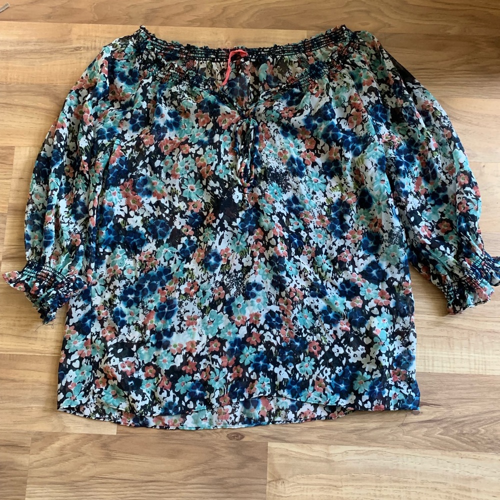 Eight sixty floral sheer blouse